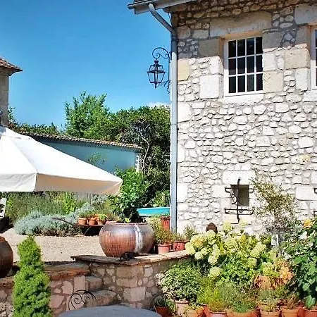 Manoir Du Bois Mignon Bed & Breakfast 4*