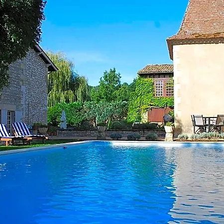 Bed & Breakfast Manoir Du Bois Mignon 4*