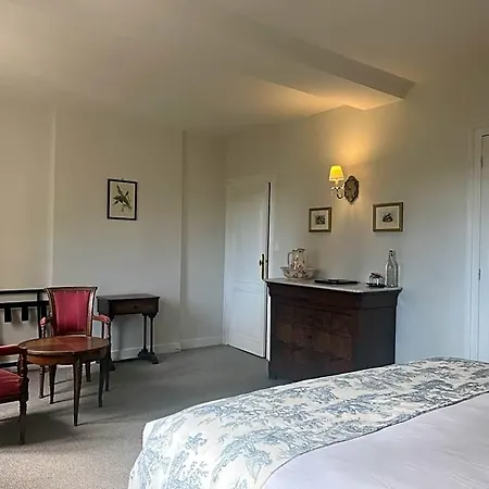 Manoir Du Bois Mignon Bed & Breakfast