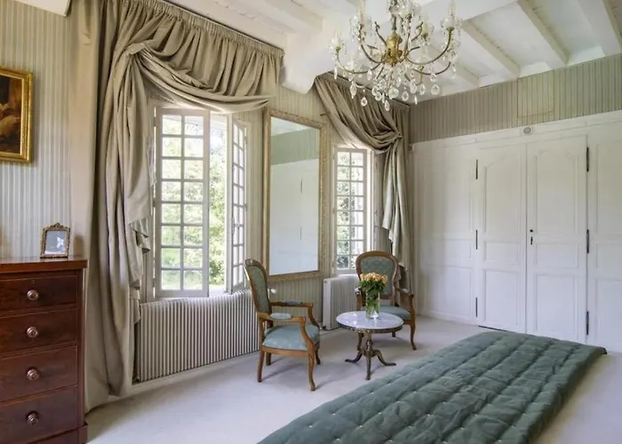 Bed and Breakfast Manoir Du Bois Mignon Le Fleix