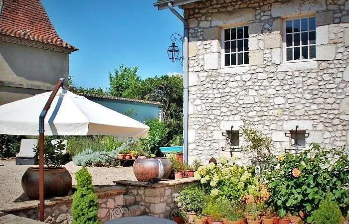 Manoir Du Bois Mignon Bed and Breakfast 4*